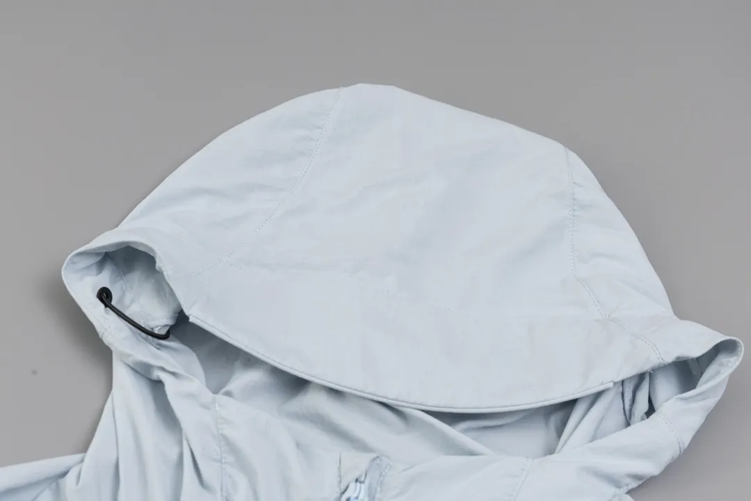 ➕5 Arcteryx/ Squamish Hoody Breathable Squamish Hoody UPF 50.UVA （ ） ！ ： Storm Hood 、No Slip Zip 、 ， ， 。